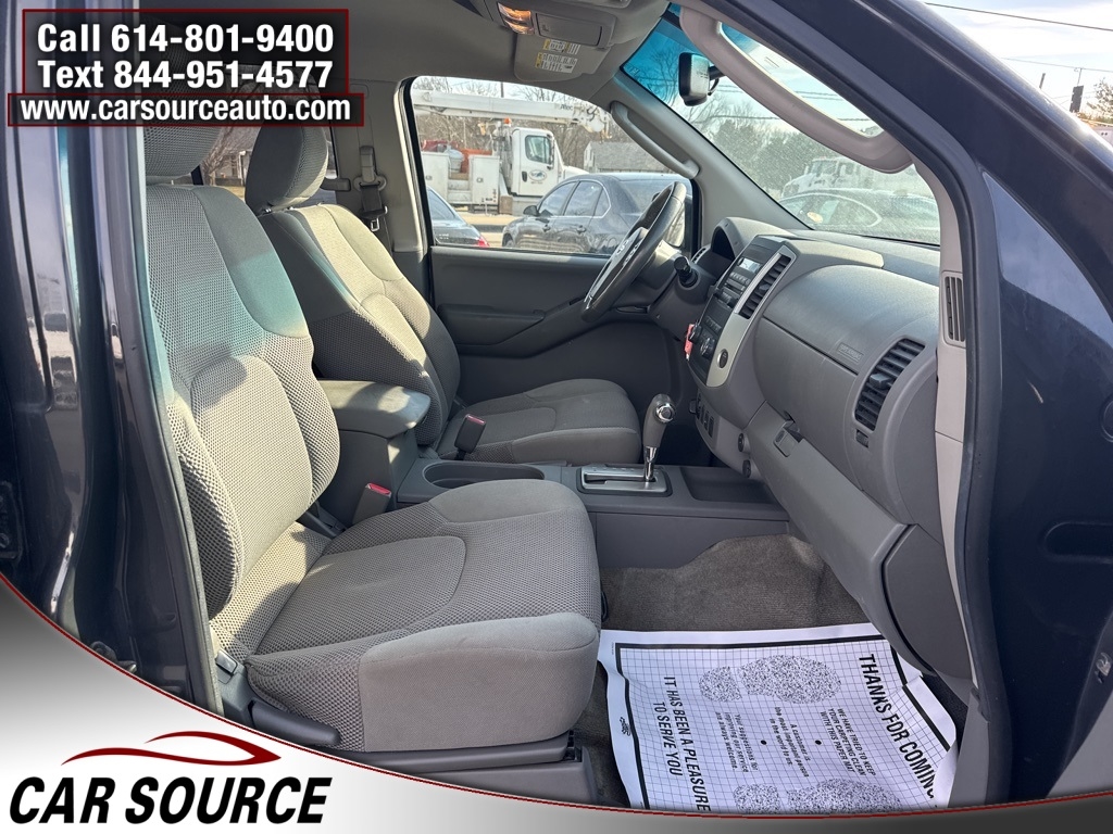 Nissan Frontier  2011