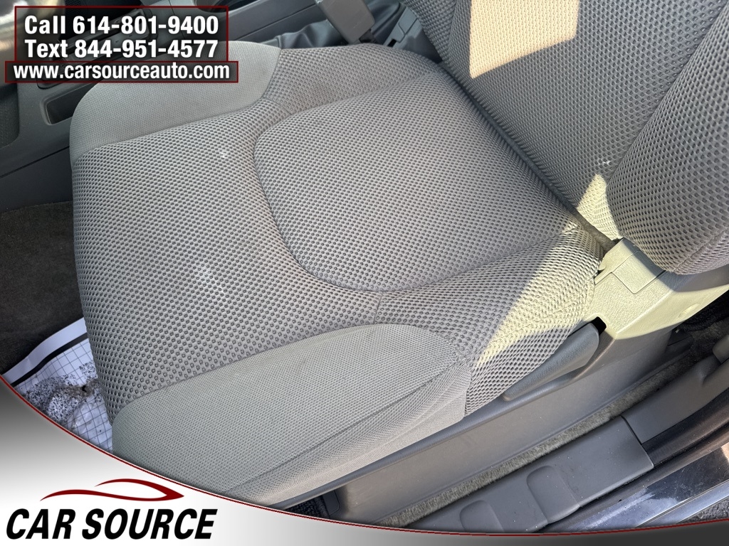 Nissan Frontier  2011