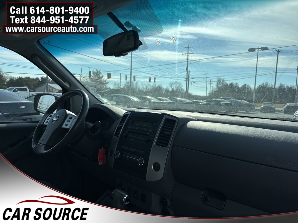 Nissan Frontier  2011