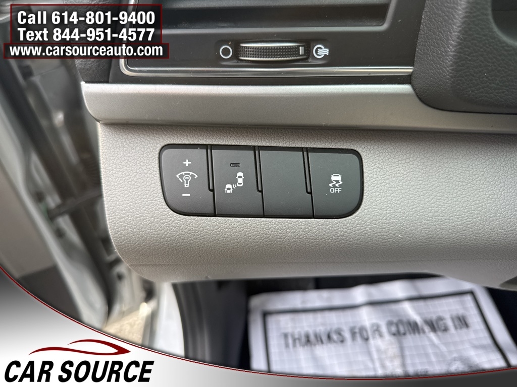 Hyundai Elantra  2018