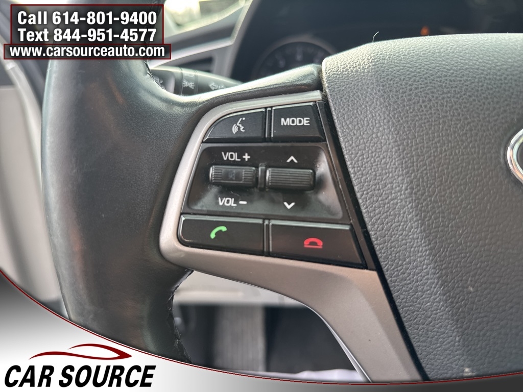 Hyundai Elantra  2018