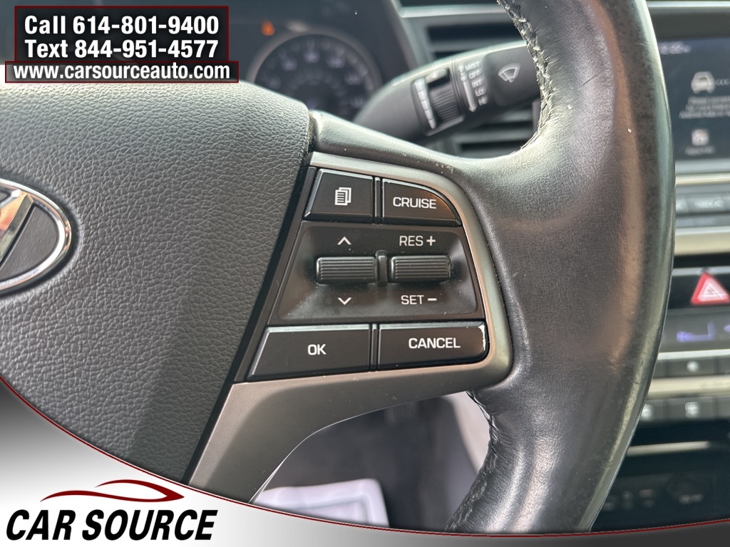 Hyundai Elantra  2018