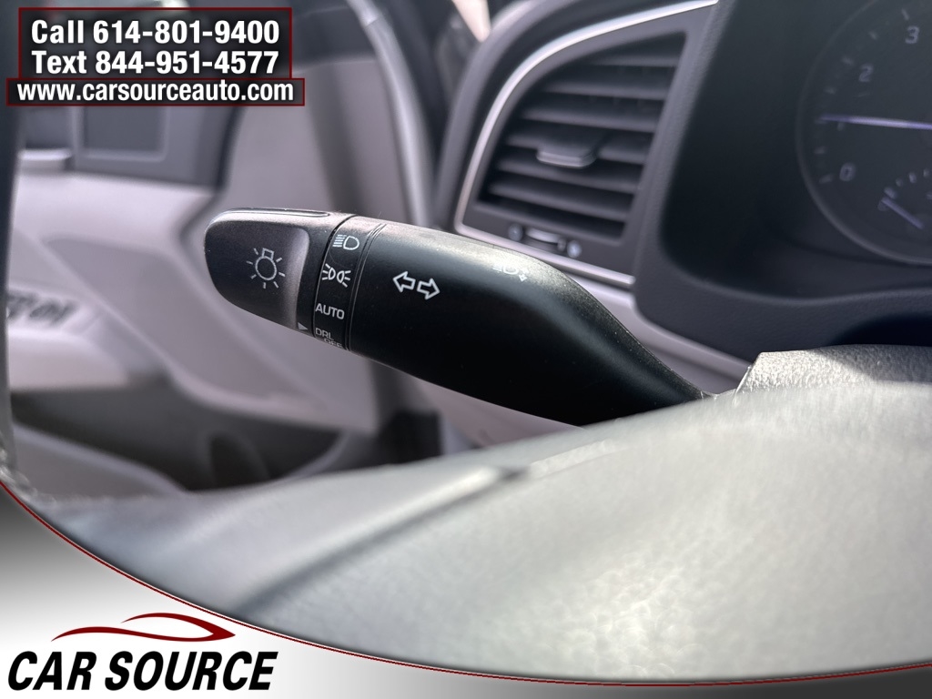 Hyundai Elantra  2018