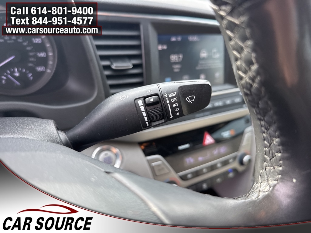 Hyundai Elantra  2018