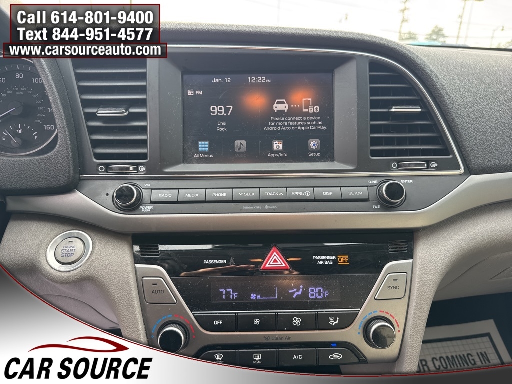 Hyundai Elantra  2018