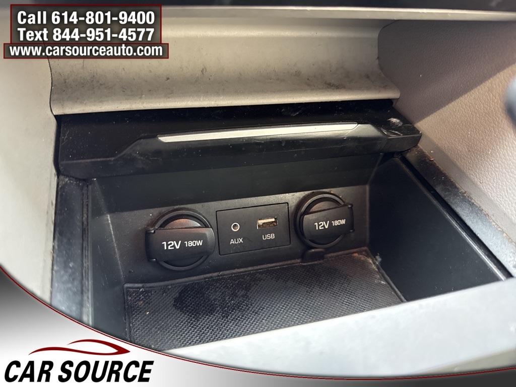 Hyundai Elantra  2018