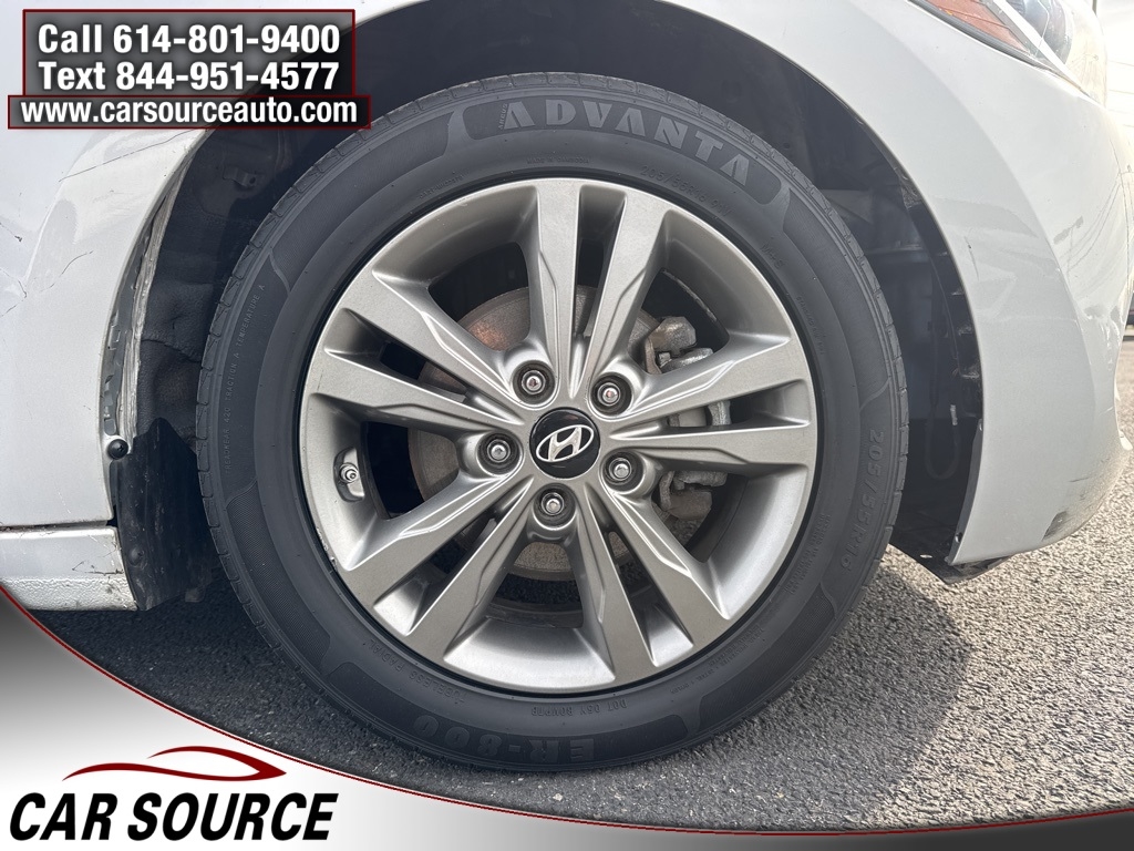 Hyundai Elantra  2018