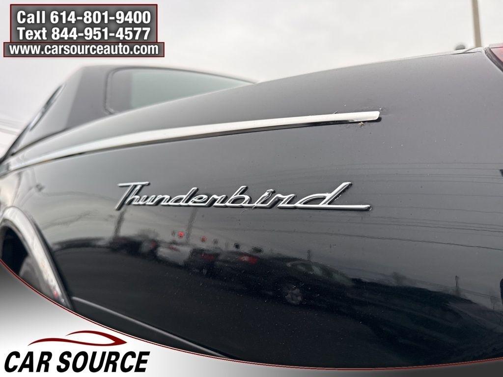 Ford Thunderbird  2002