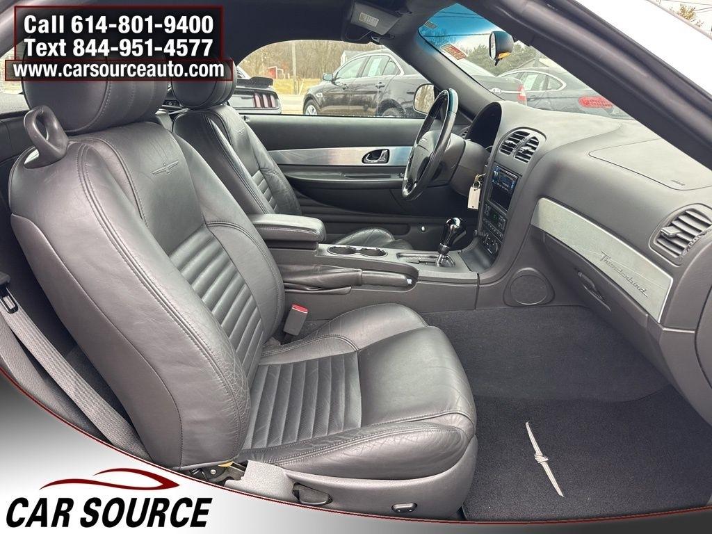 Ford Thunderbird  2002