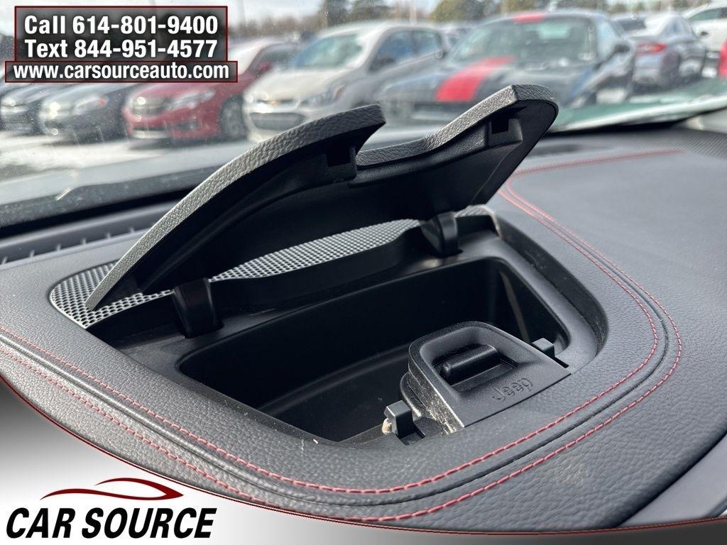 Jeep Cherokee  2019