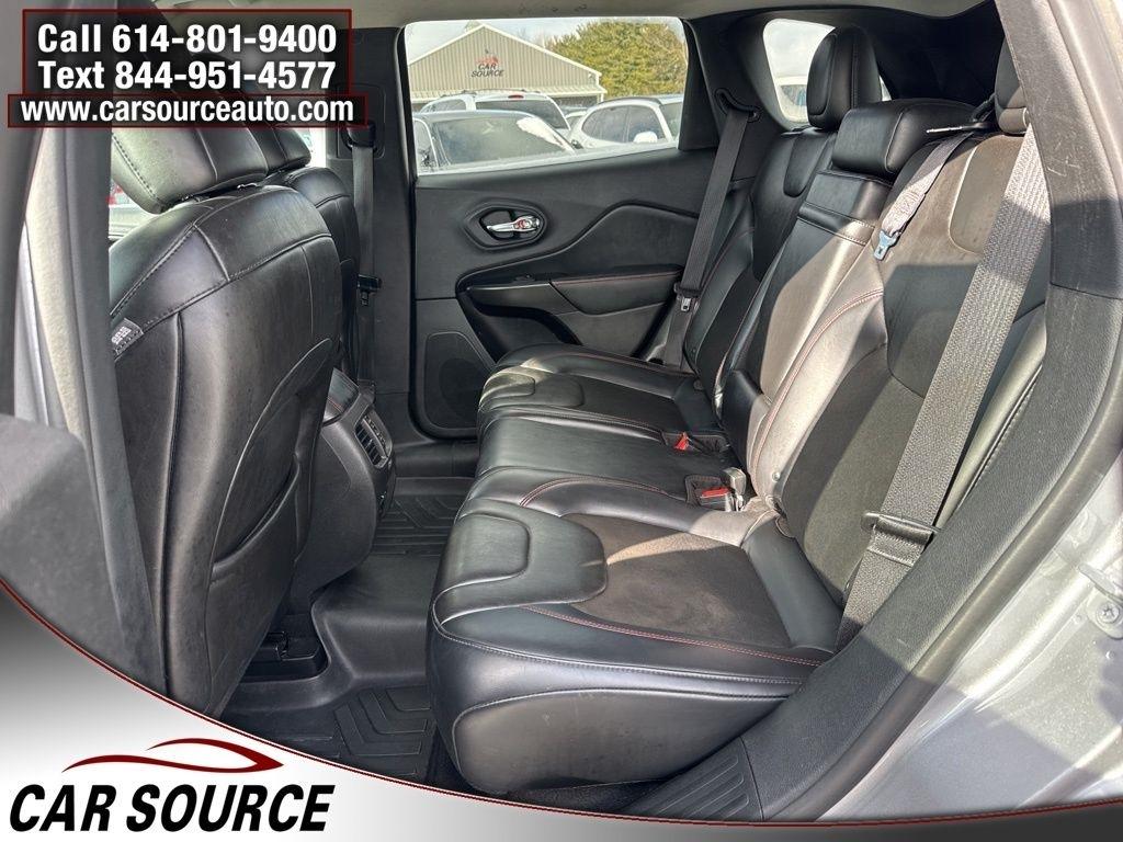 Jeep Cherokee  2019