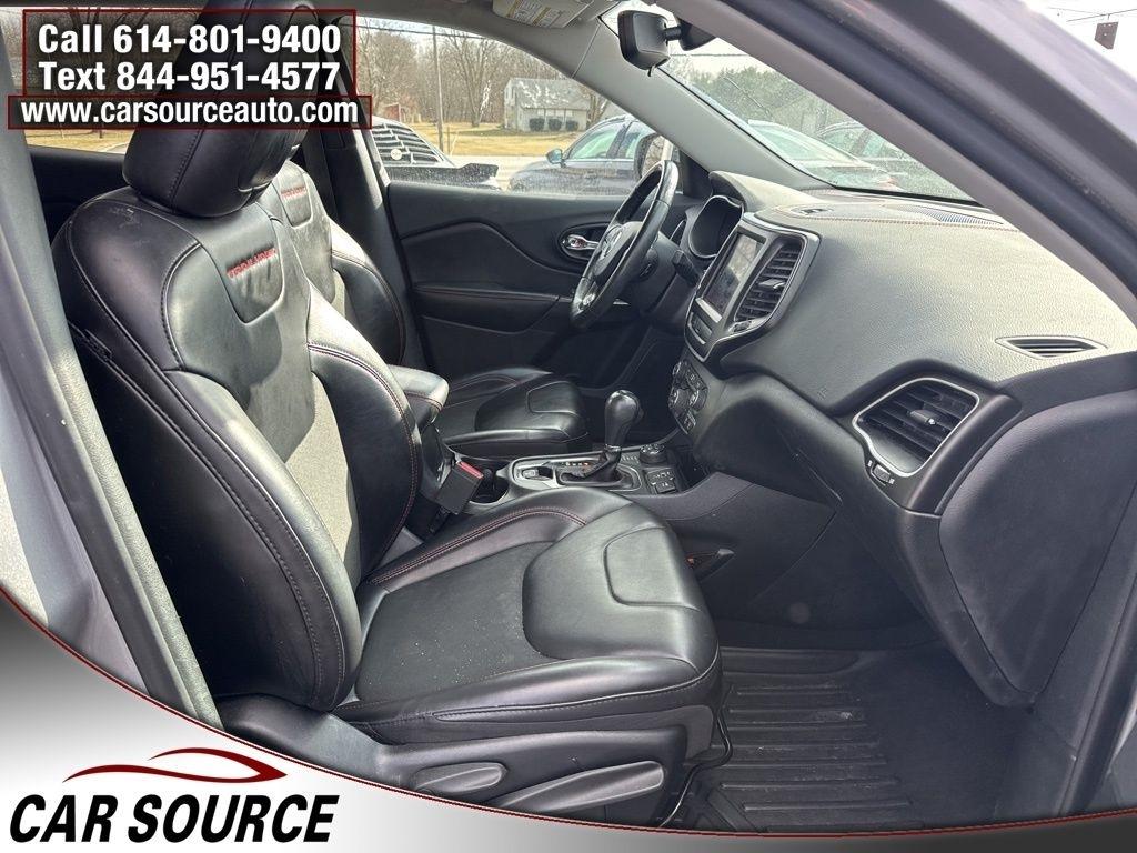 Jeep Cherokee  2019