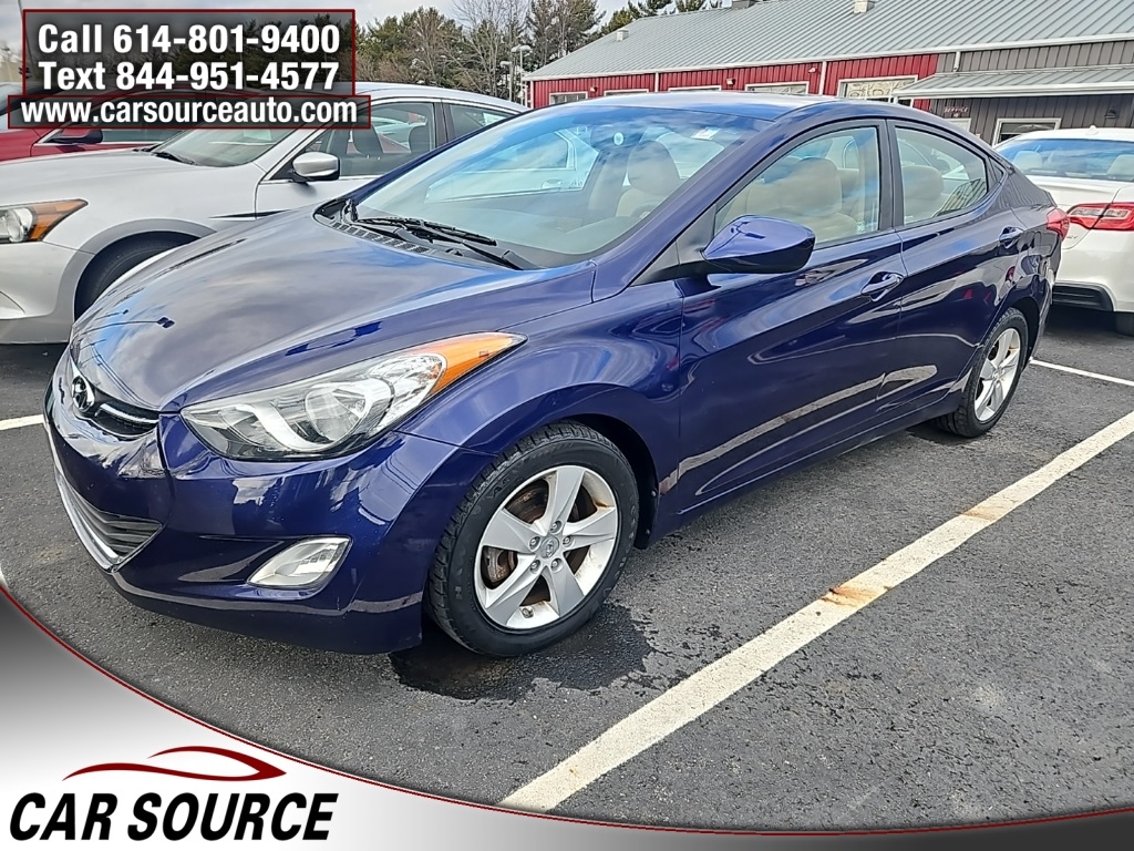 Hyundai Elantra  2013