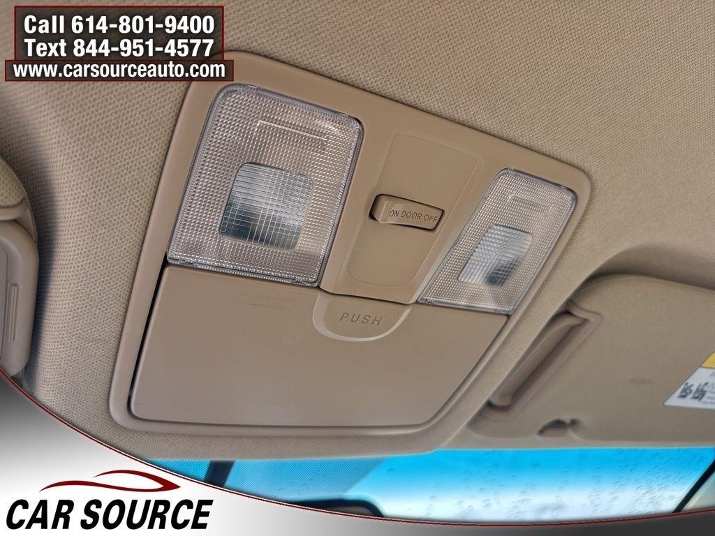 Hyundai Elantra  2013