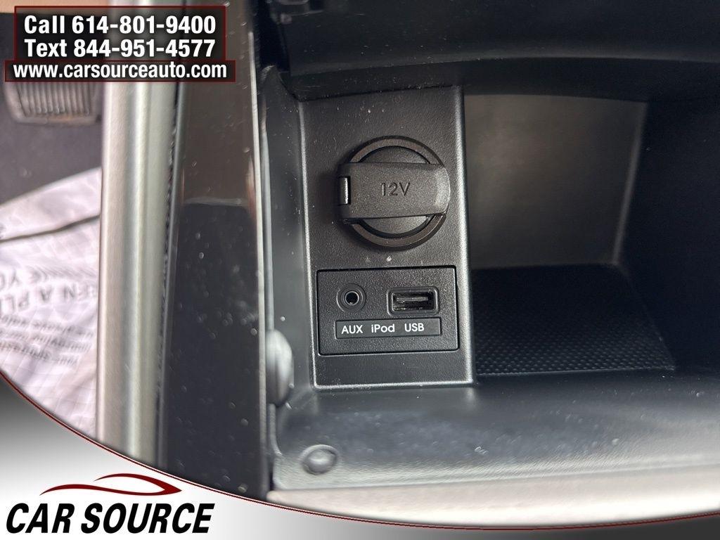 Hyundai Elantra  2013