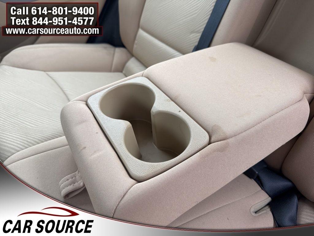 Hyundai Elantra  2013