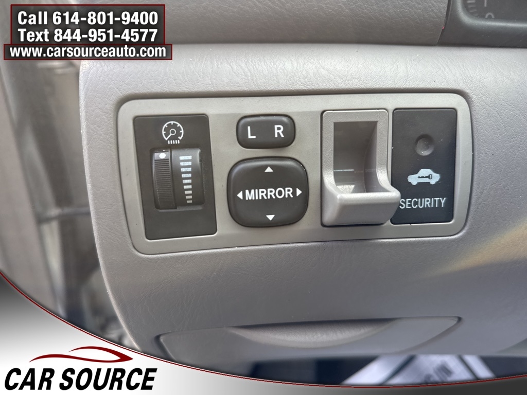 Toyota Corolla  2007