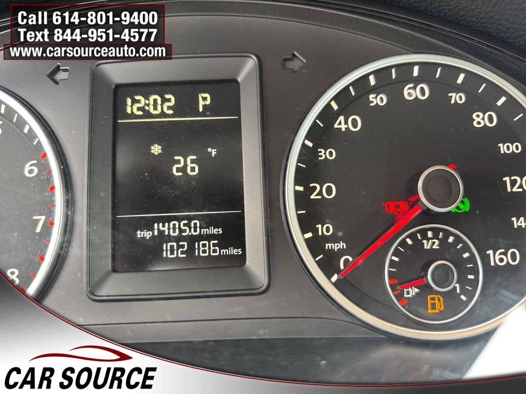 Volkswagen Tiguan  2011