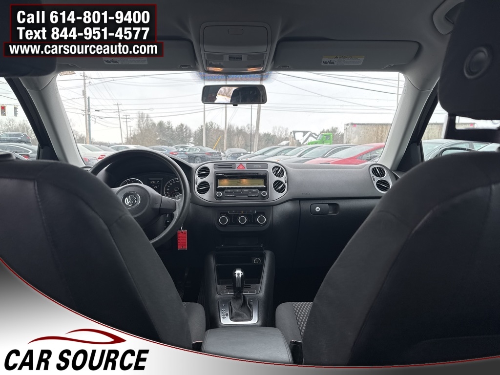 Volkswagen Tiguan  2011