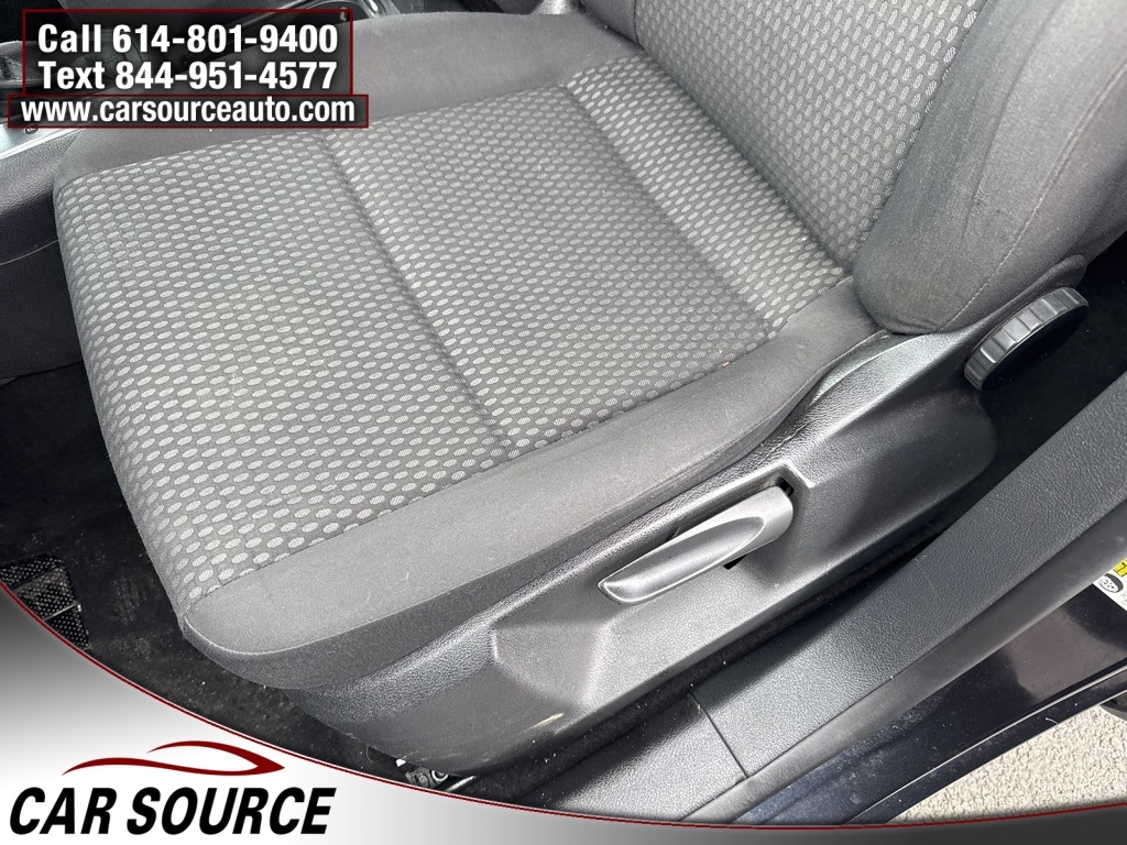 Volkswagen Tiguan  2011