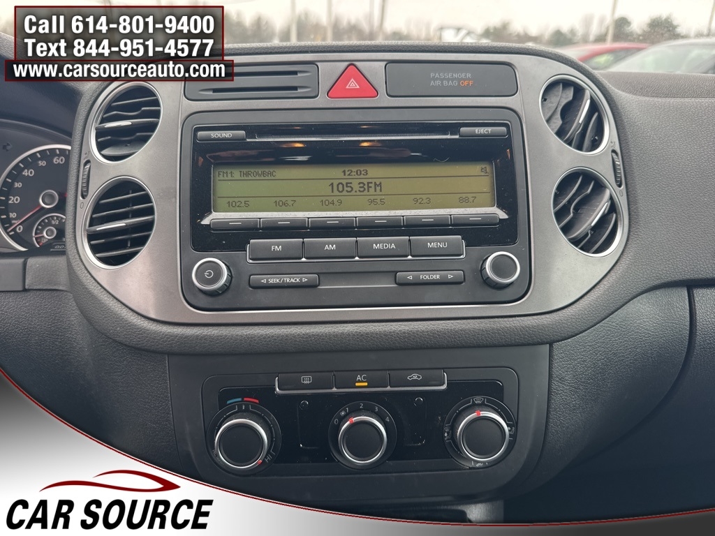 Volkswagen Tiguan  2011