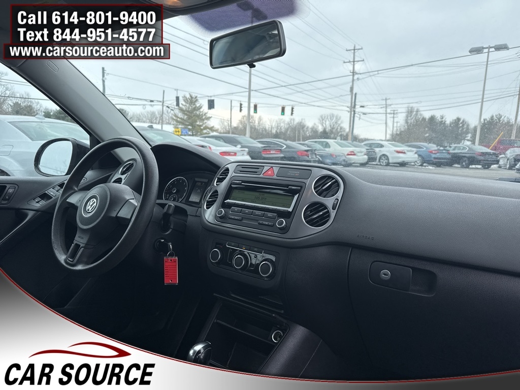 Volkswagen Tiguan  2011