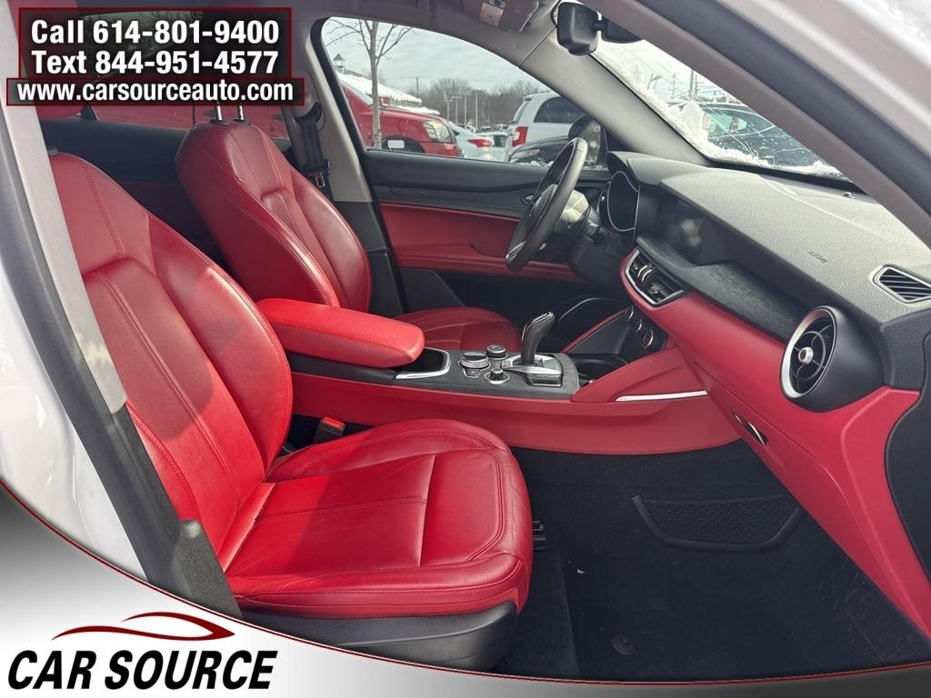 Alfa Romeo Stelvio  2021