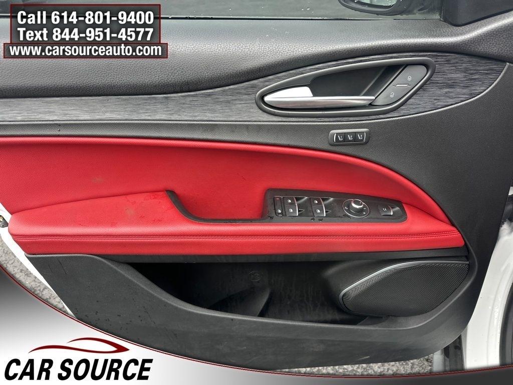 Alfa Romeo Stelvio  2021