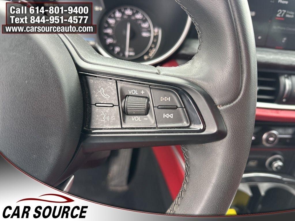 Alfa Romeo Stelvio  2021