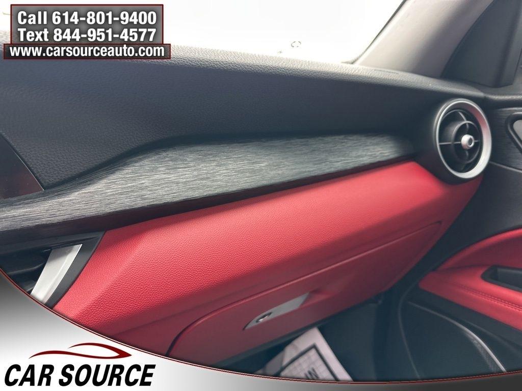 Alfa Romeo Stelvio  2021