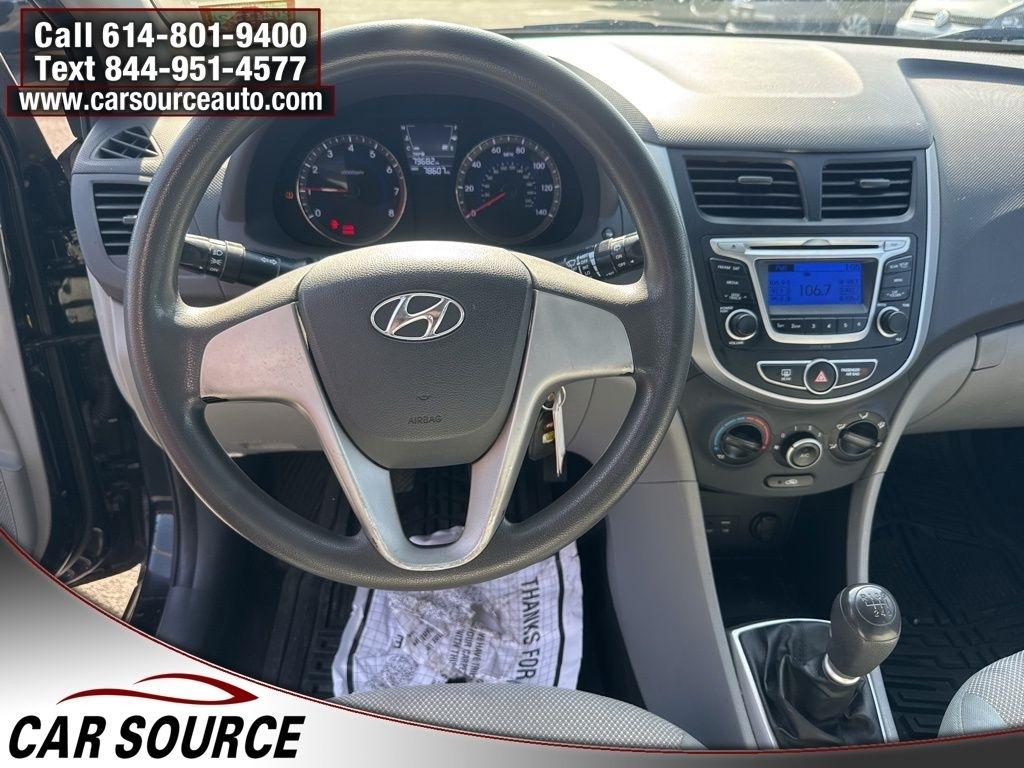 Hyundai Accent  2014