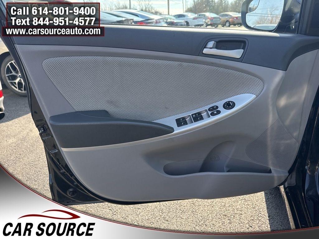 Hyundai Accent  2014