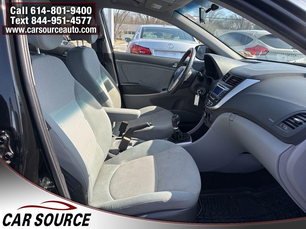 Hyundai Accent  2014