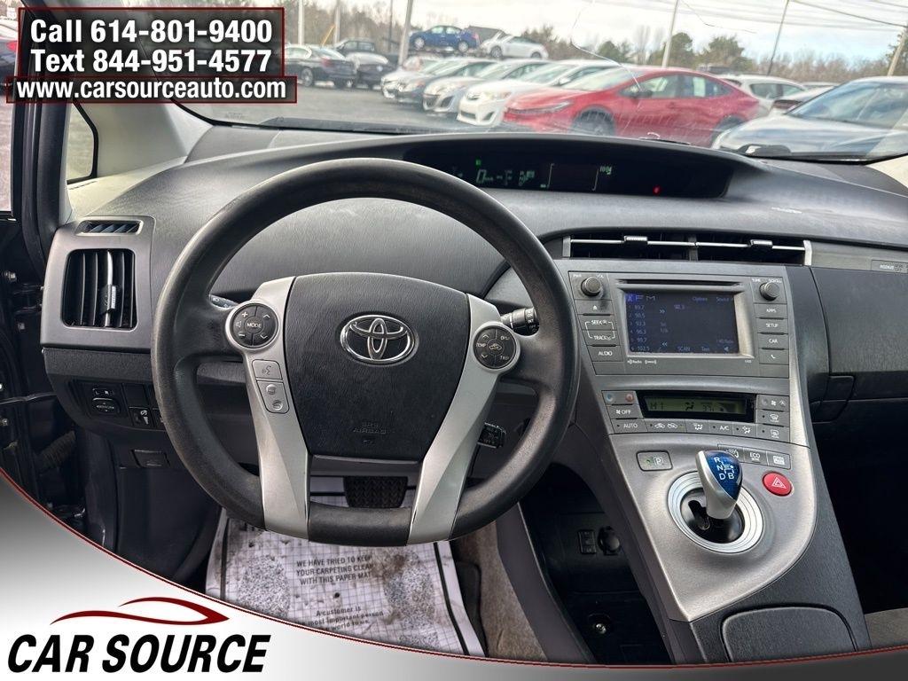 Toyota Prius Plug-In  2015