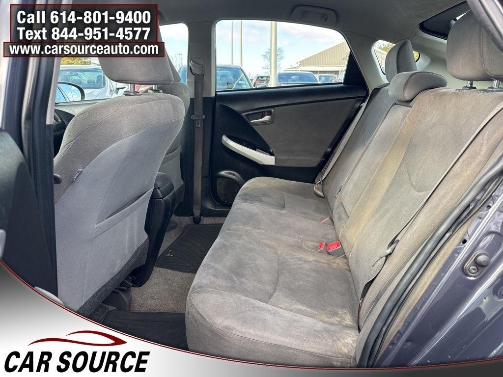 Toyota Prius Plug-In  2015