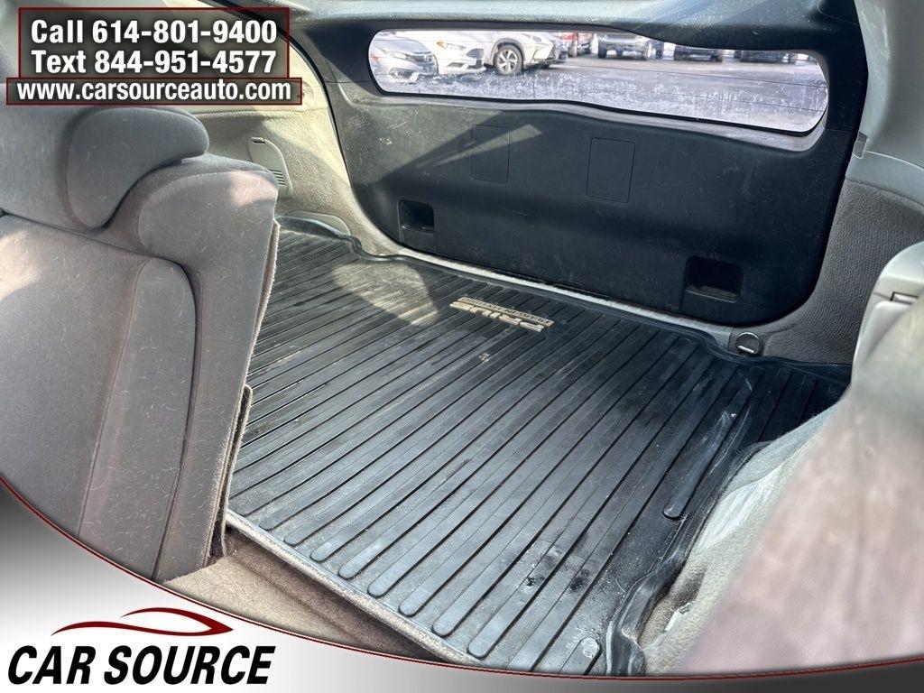 Toyota Prius Plug-In  2015