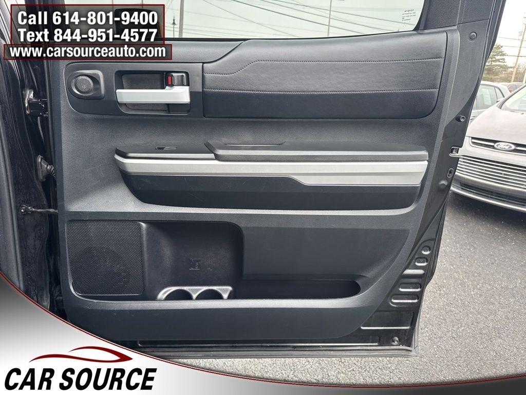 Toyota Tundra 4WD Truck  2015