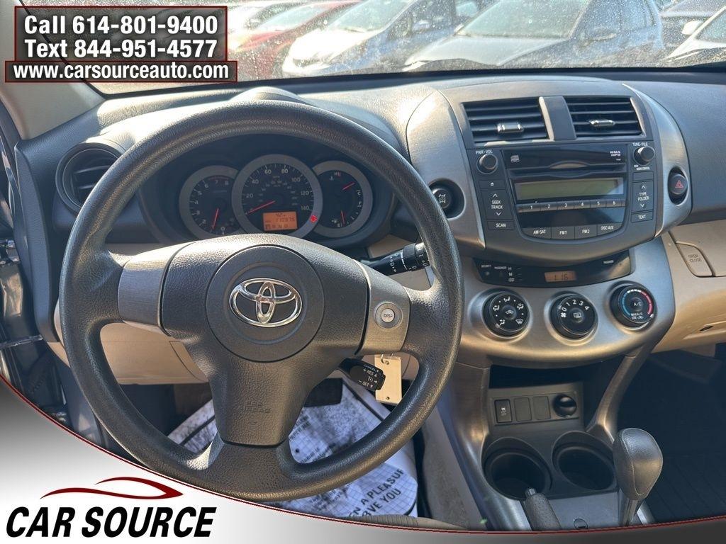 Toyota RAV4  2009