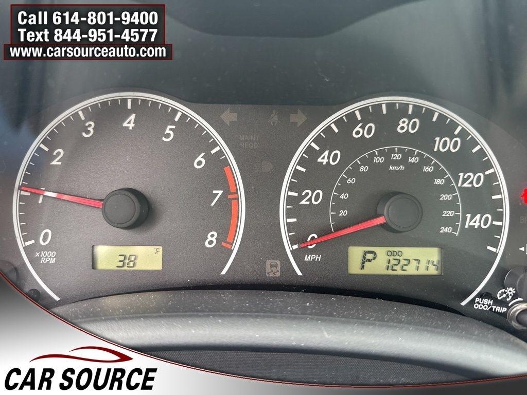 Toyota Corolla  2011