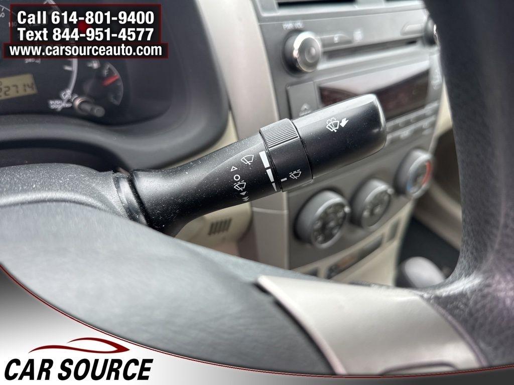 Toyota Corolla  2011