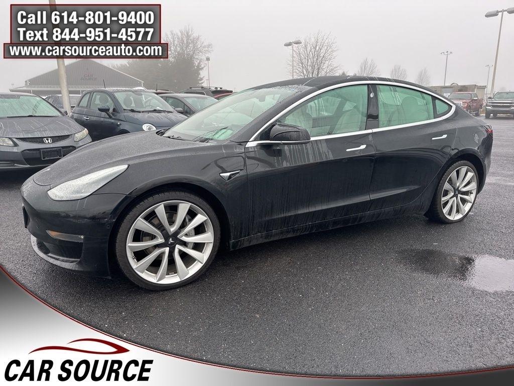 Tesla Model 3  2019