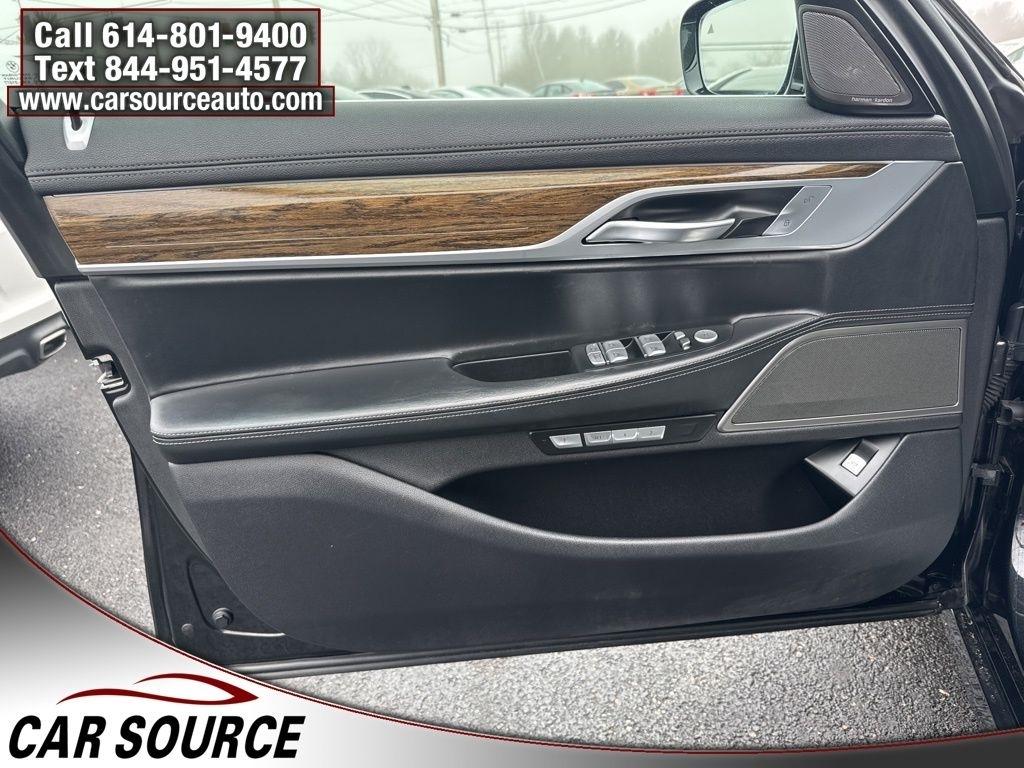BMW 7 Series  2018
