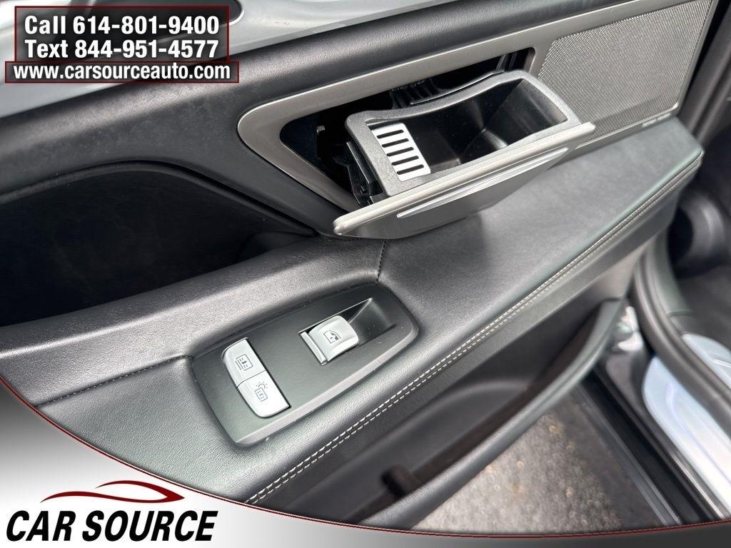 BMW 7 Series  2018