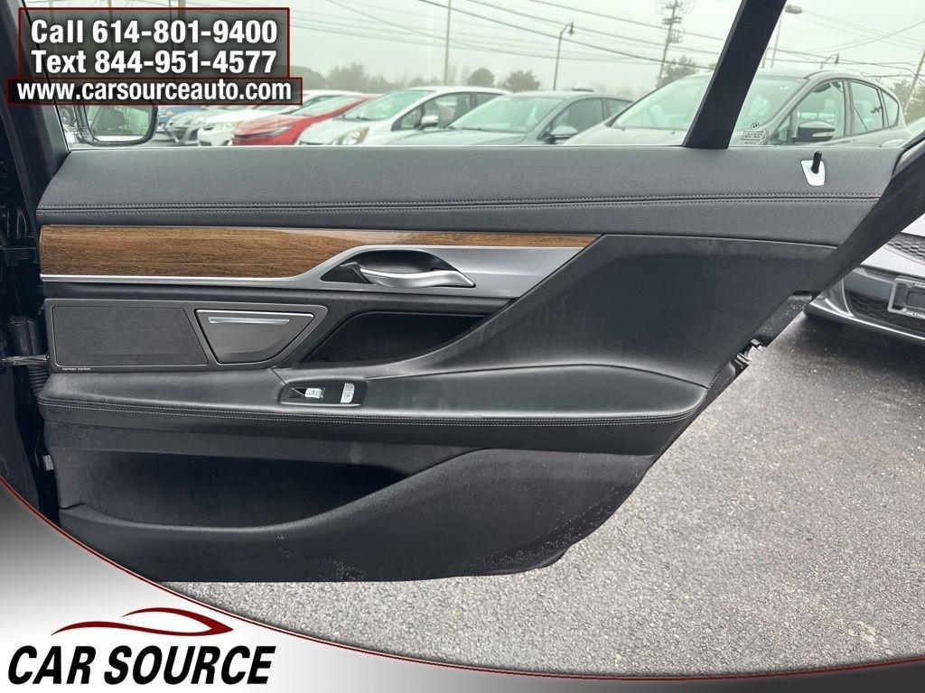 BMW 7 Series  2018
