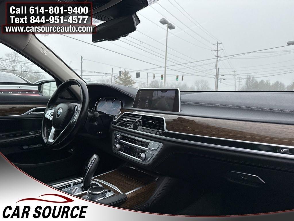 BMW 7 Series  2018