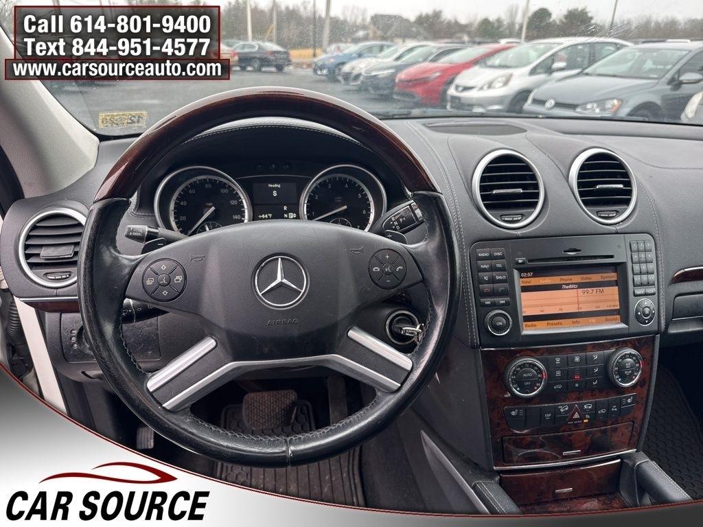 Mercedes-Benz GL-Class  2011