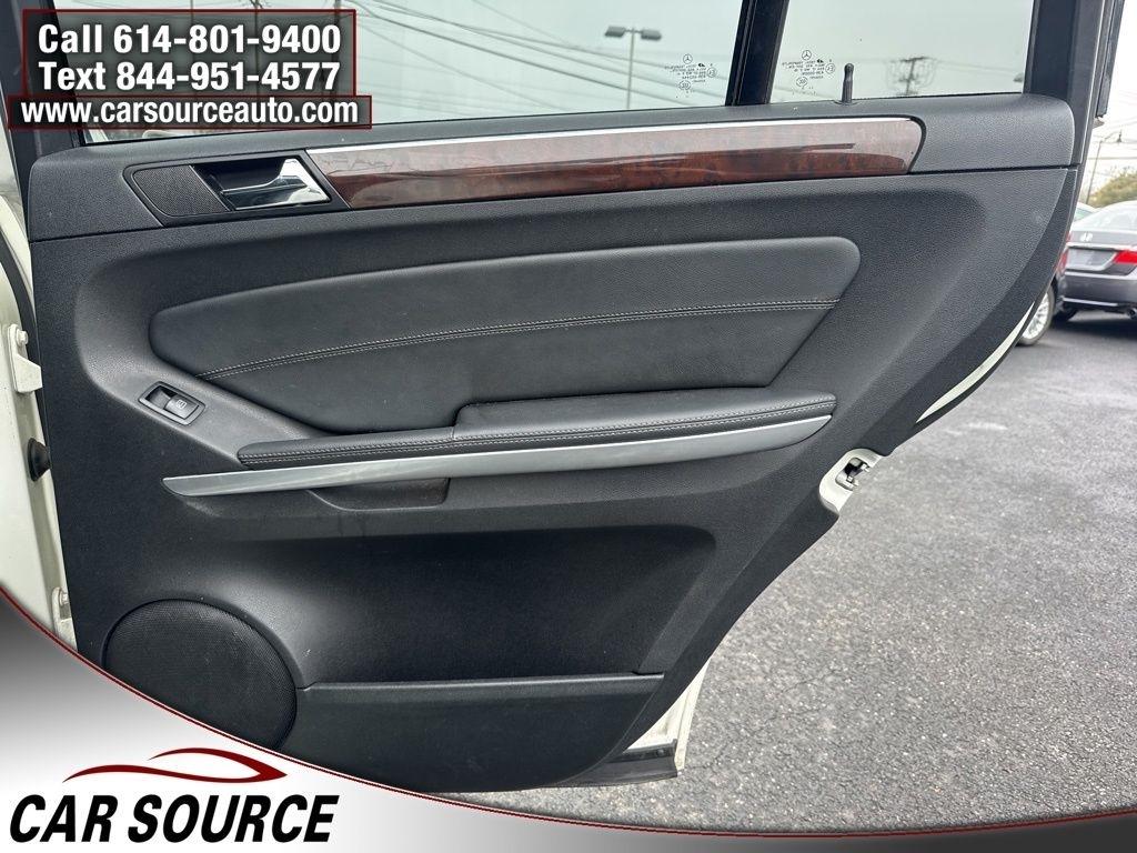 Mercedes-Benz GL-Class  2011