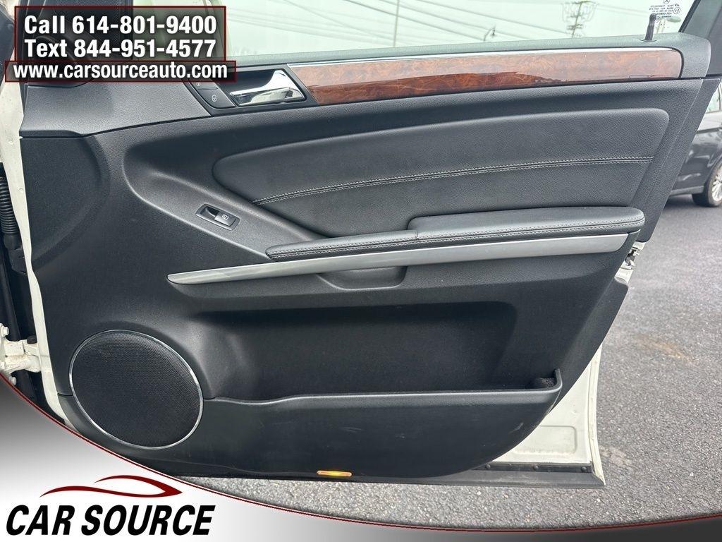 Mercedes-Benz GL-Class  2011