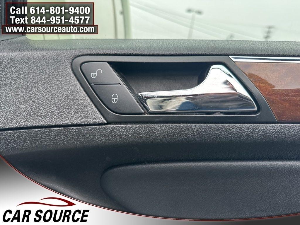 Mercedes-Benz GL-Class  2011