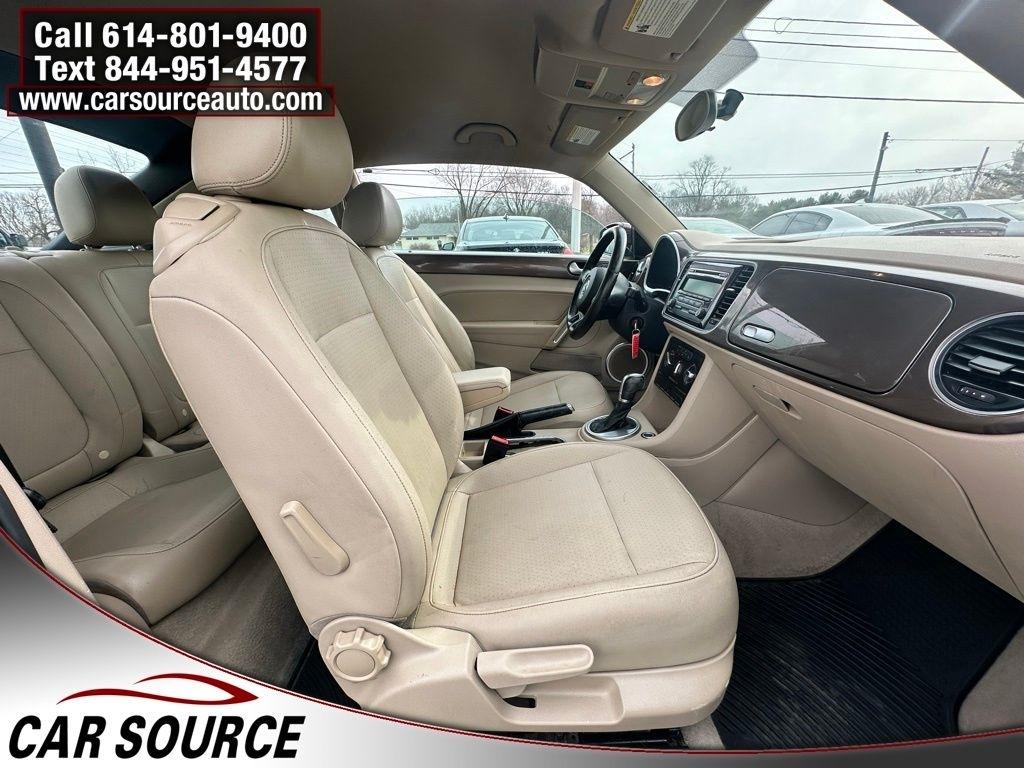 Volkswagen Beetle Coupe  2015